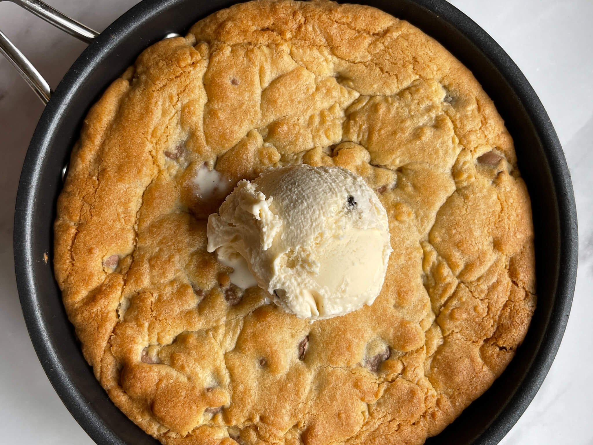 Giant Sharing Cookie Dessert